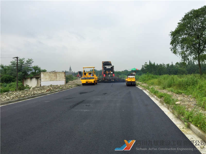 崇州羊馬新城市政道路施工